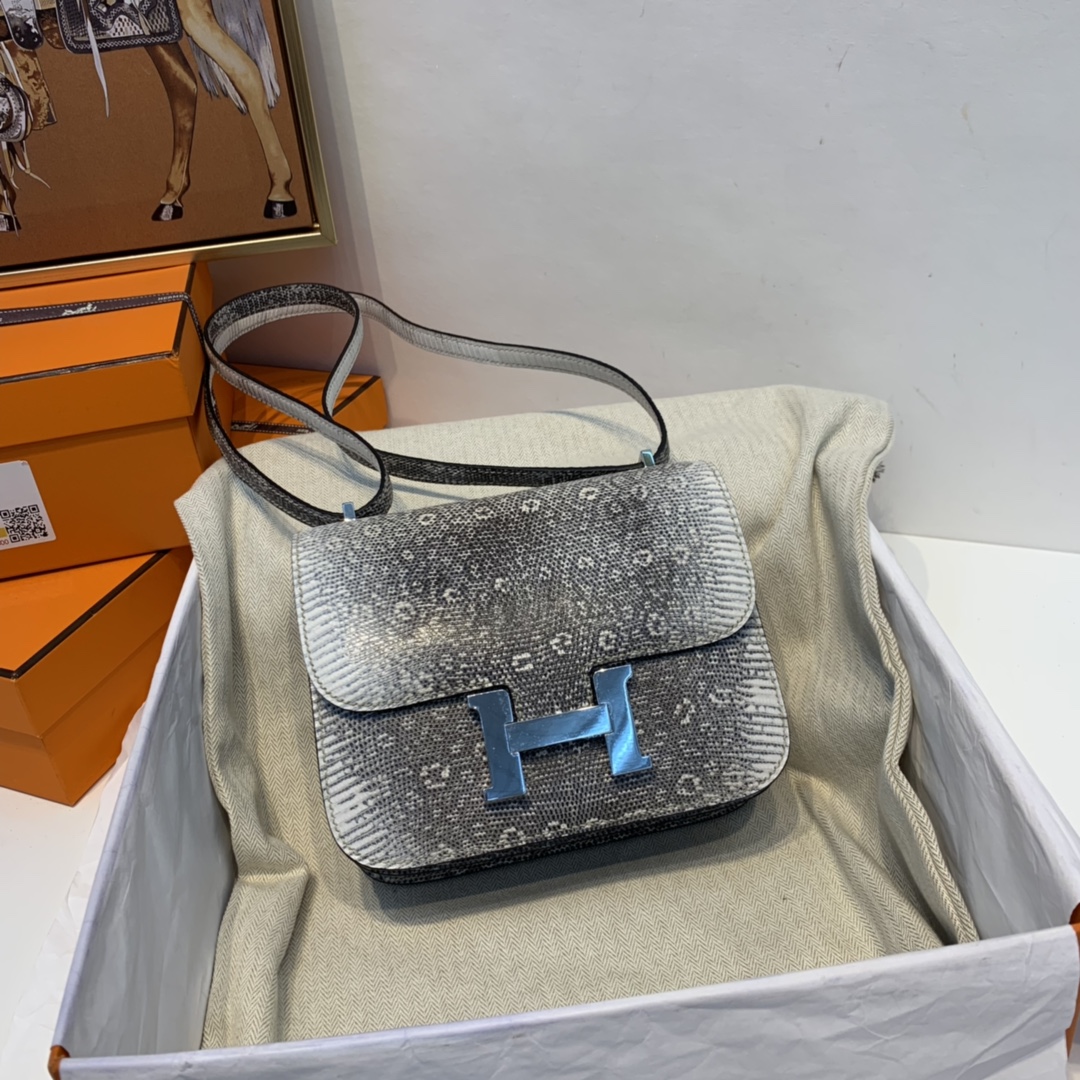 爱马仕 新到现货 constance 19cm  lizard 蜥蜴皮  雪花喜马拉雅    银扣  我家康康包型无敌了！正品开版 欢迎对比