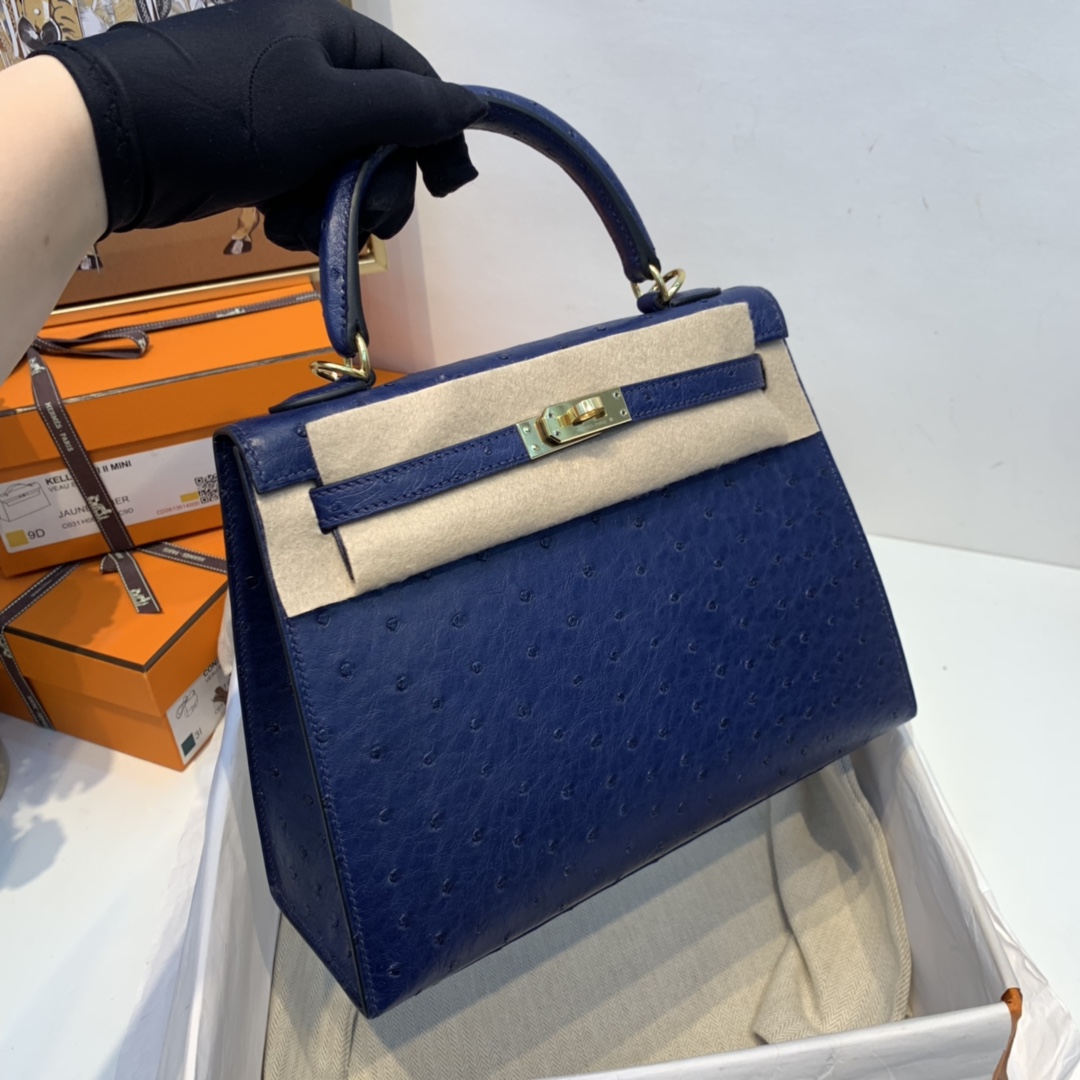 HERMES kelly 25cm  南非kk鸵鸟皮ostrich 总能虏获一众时尚人士的青睐！上身只能“高级”两字来形容  73-宝石蓝 金扣