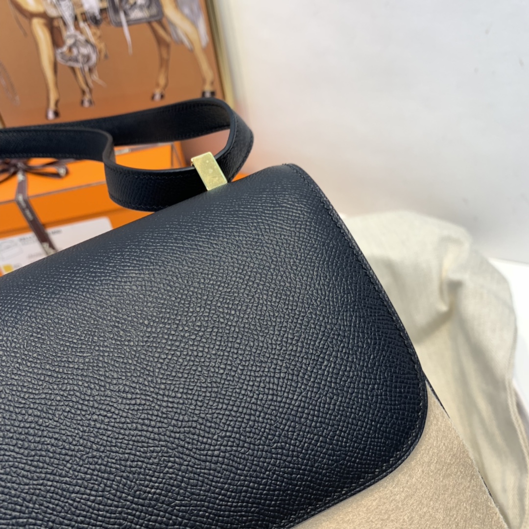 HERMES 爱马仕 订单 24 Constance  epsom 皮  89 黑色金扣