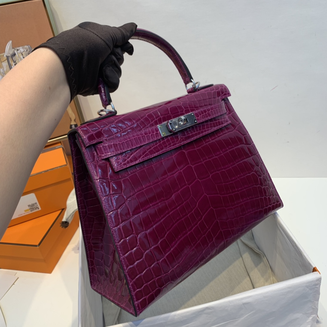 HERMES 爱马仕  kelly 28cm  亮光nilo crocodile 尼罗鳄鱼皮