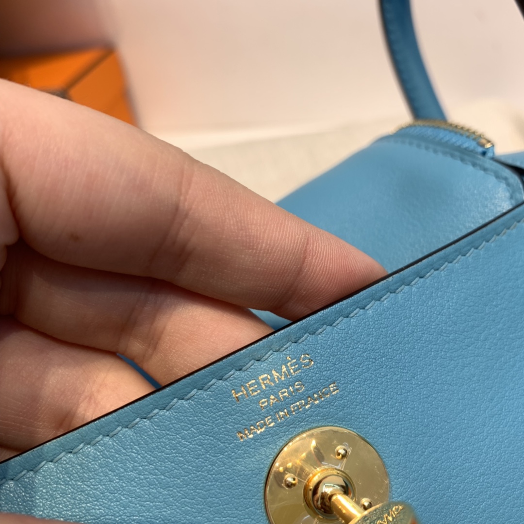 HERMES 爱马仕 Mini Lindy  Swift 皮  P3 北方蓝金扣