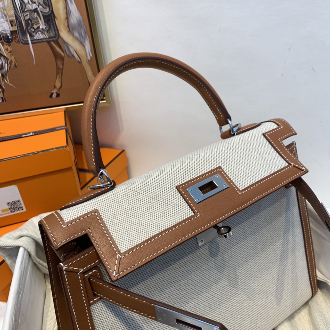 爱马仕 限量款 kelly 28cm  耐看帅气的款式 真的越看越好看 超级酷 Swift/Toile H 37-金棕色 银扣
