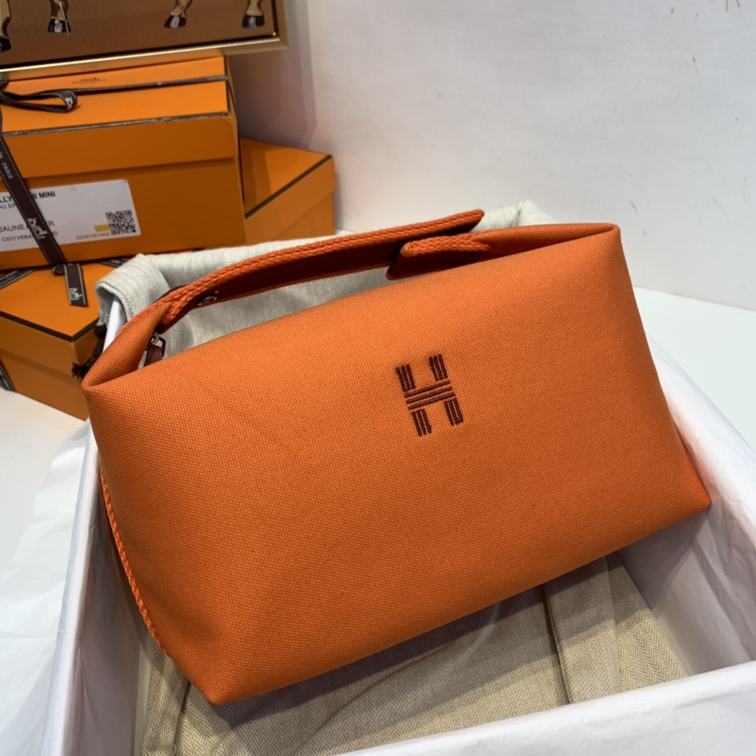 HERMES 爱马仕官网直供 大号 饭盒包 大容量小身材 百搭休闲款