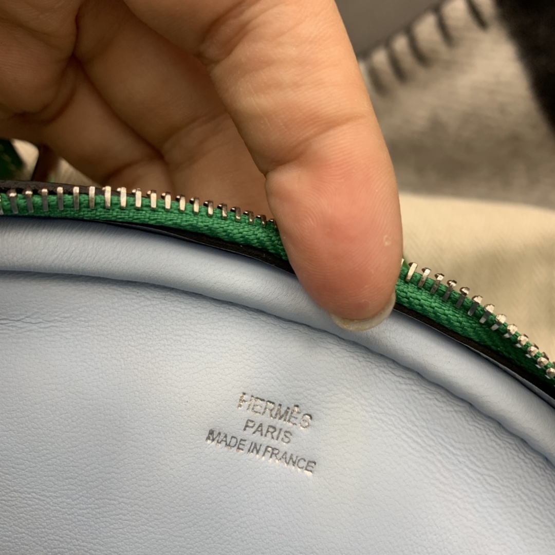 香港爱马仕官网 订单出货 Hermes In-the-Loop休闲款猪鼻子腰包 性价比超高 Swift
