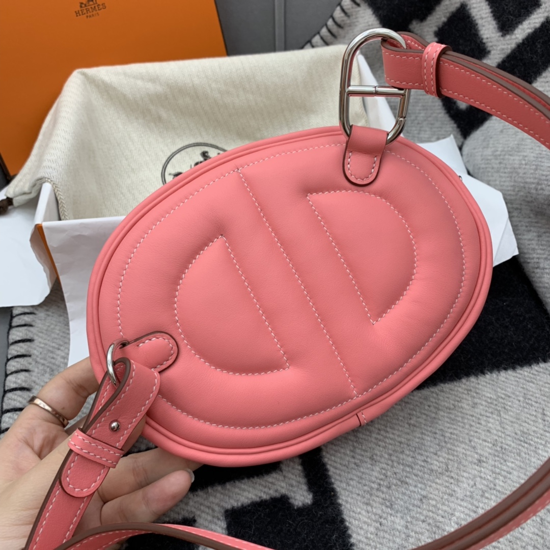 香港爱马仕官网 订单出货 Hermes In-the-Loop休闲款猪鼻子腰包 性价比超高 Swift