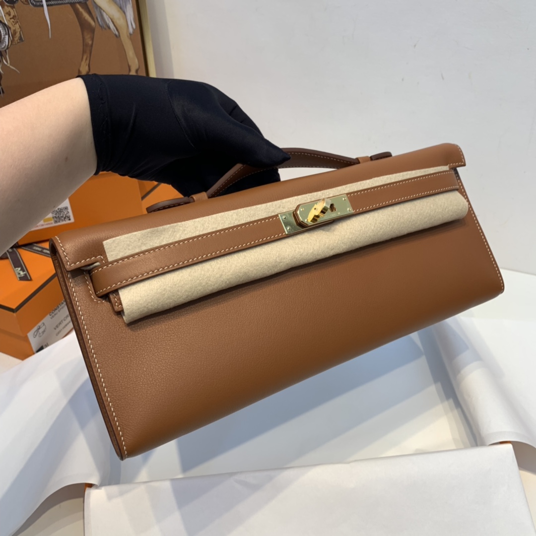 Hermes kelly cut 31cm 晚宴气质手拿包 非常干练又时髦 swift皮  37-金棕 金扣