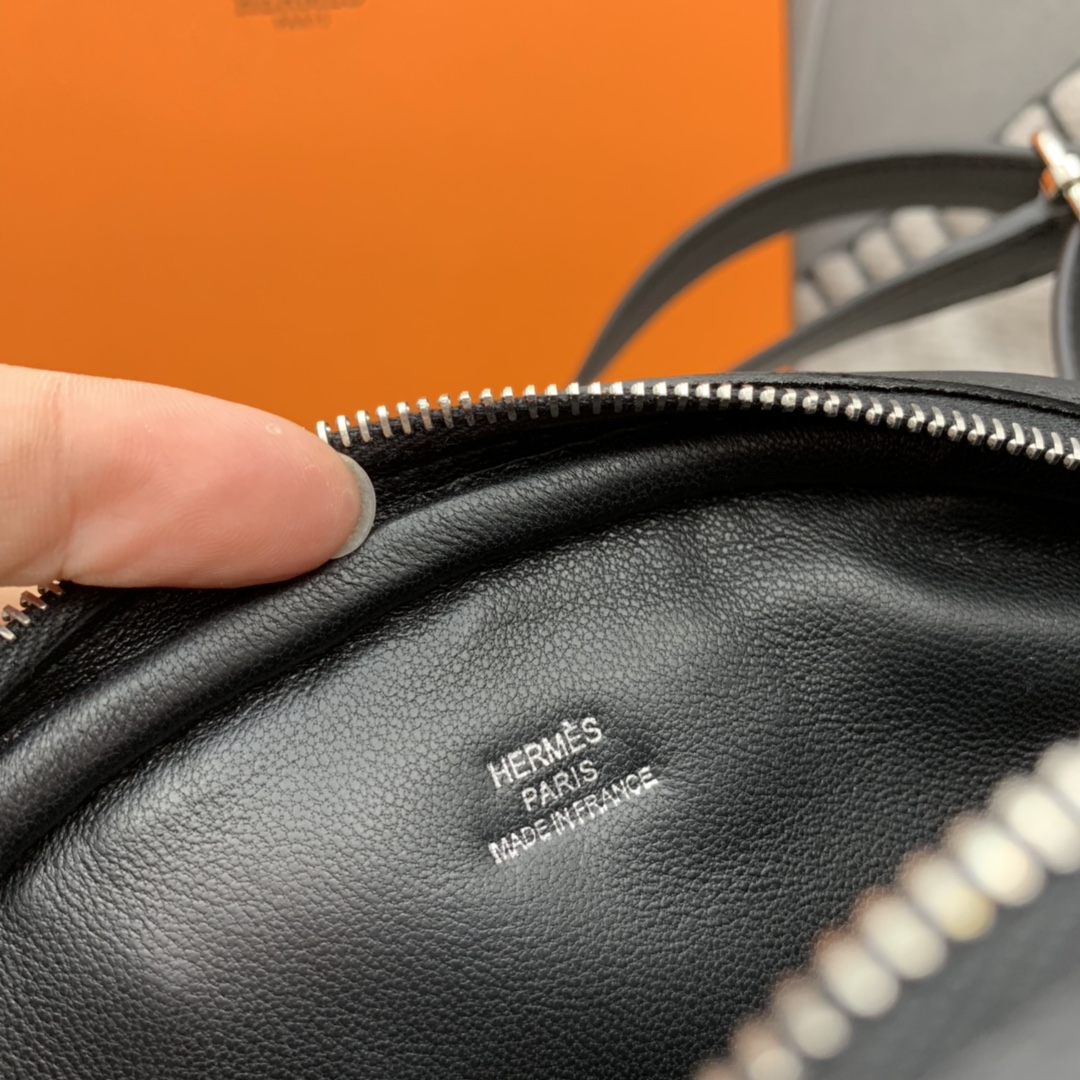 香港爱马仕官网 订单出货 Hermes In-the-Loop休闲款猪鼻子腰包 性价比超高 Swift