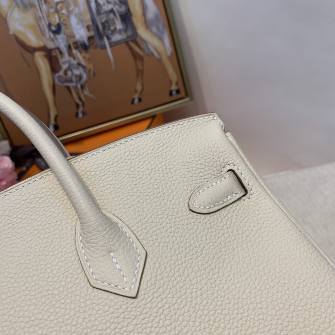 香港爱马仕 订单 birkin 25cm 原厂togo皮 10奶昔白玫瑰金 干干净净的色 是一种素雅而静谧的美～