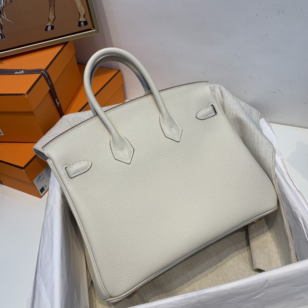 香港爱马仕 订单 birkin 25cm 原厂togo皮 10奶昔白玫瑰金 干干净净的色 是一种素雅而静谧的美～