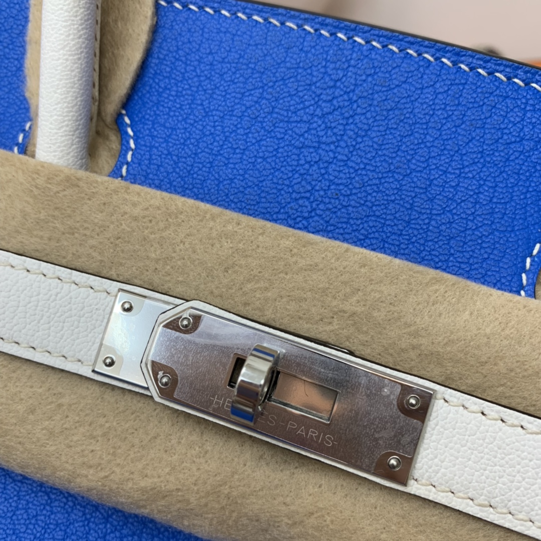 HERMES 爱马仕 birkin 30cm  chevre mysore 山羊皮 7Q希腊蓝拼纯白 银扣 适合网红小姐姐 街拍更加好看 显的独一无二！