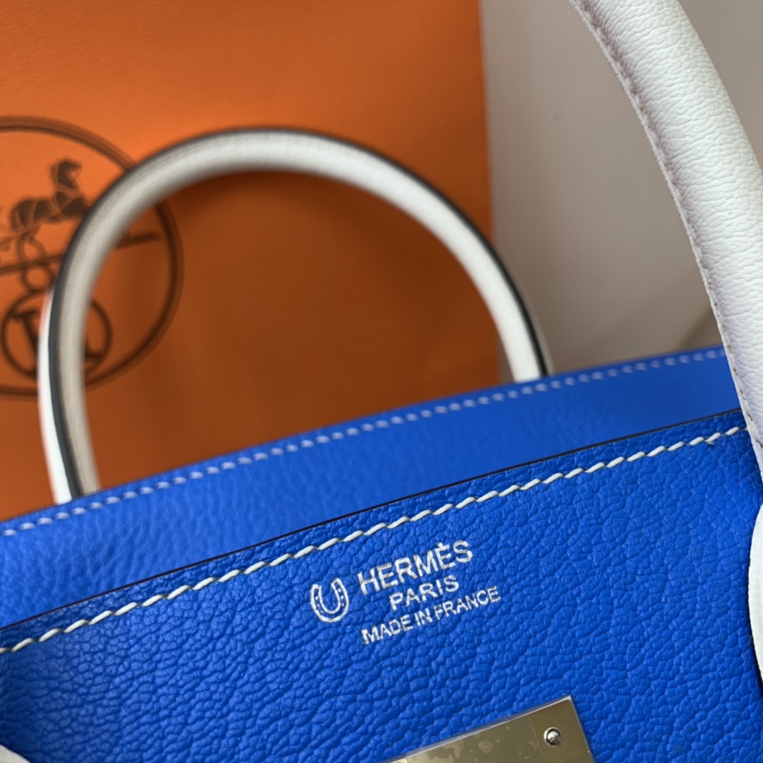 HERMES 爱马仕 birkin 30cm  chevre mysore 山羊皮 7Q希腊蓝拼纯白 银扣 适合网红小姐姐 街拍更加好看 显的独一无二！