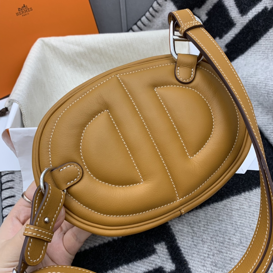 香港爱马仕官网 订单出货 Hermes In-the-Loop休闲款猪鼻子腰包 性价比超高 Swift