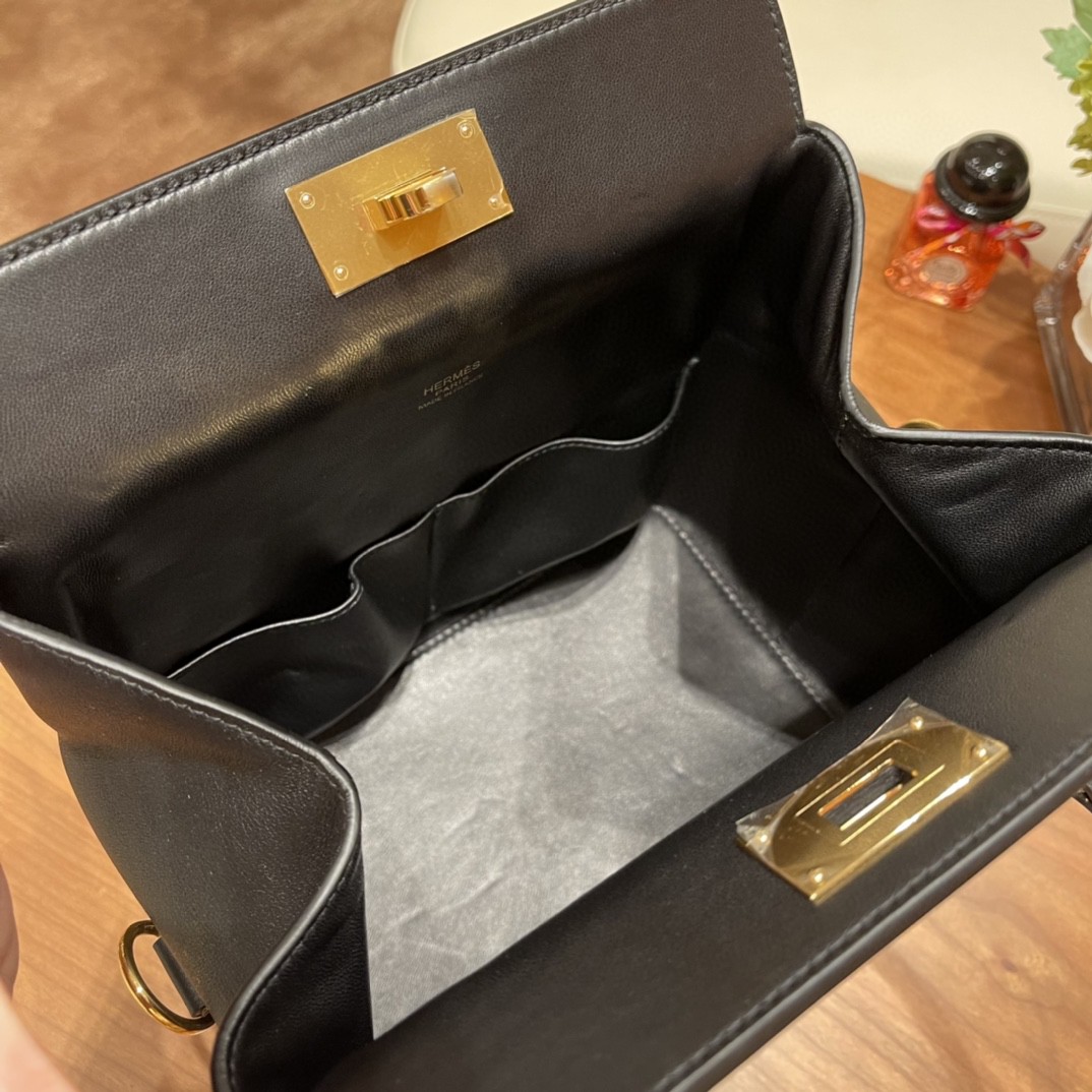 HERMES 现货 20 toolbox 牛奶盒 工具盒 简单方便 实用又低调 swift皮  89 黑色 金扣
