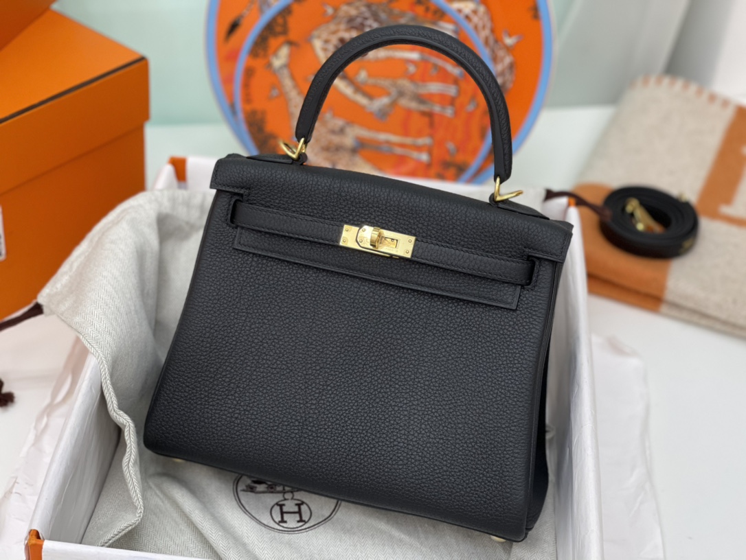 爱马仕 kelly 25cm togo皮 89黑色 Noir 金扣黑色永远最百搭