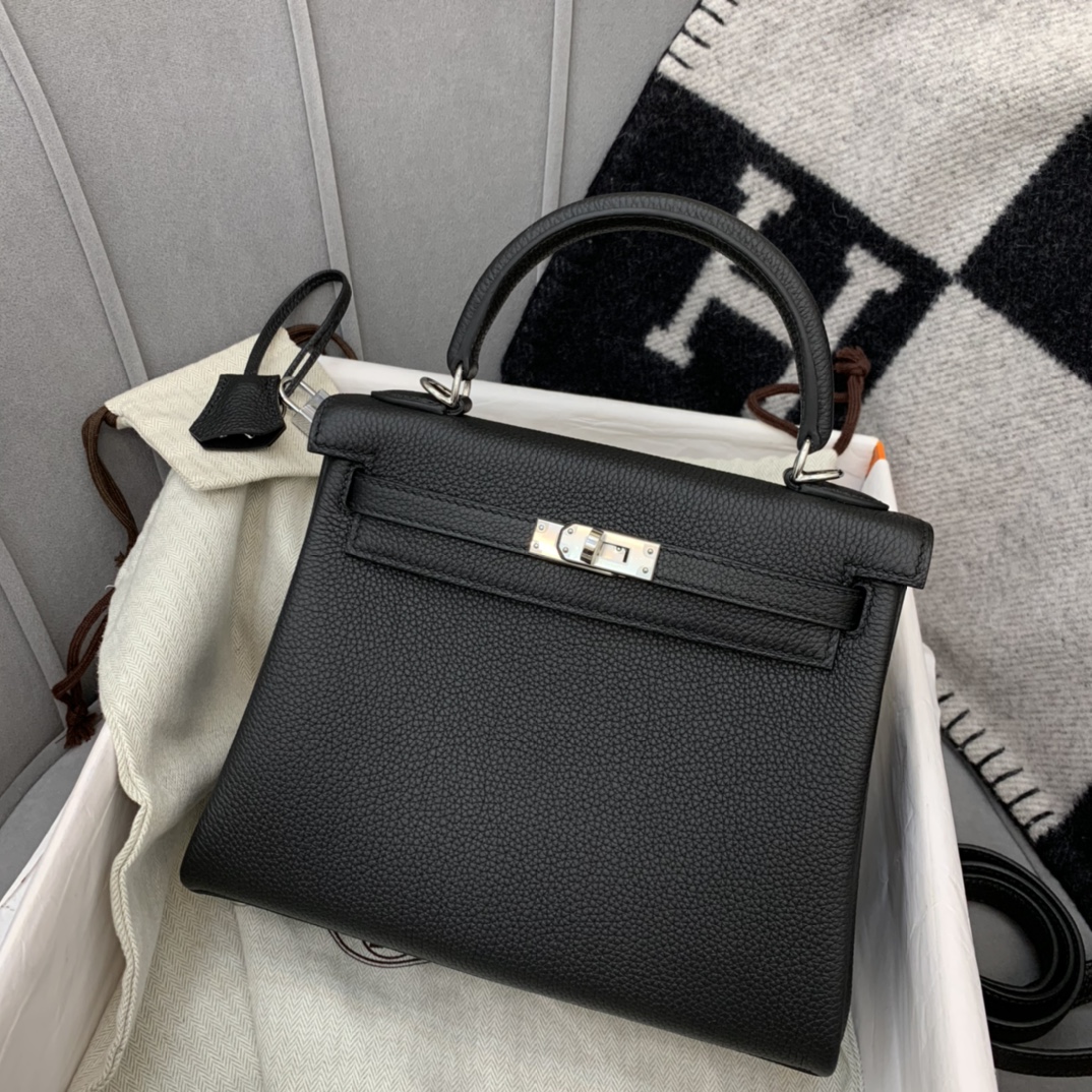 HERMES kelly 25cm togo皮 89黑色 Noir 银扣永远最百搭的黑色