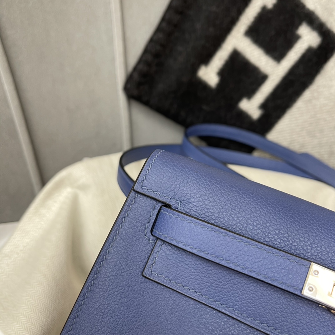 爱马仕 kelly danse跳舞包是kelly系列 正品开版 专柜品质 原厂evercolor R2 玛瑙蓝 Blue Agate 银扣