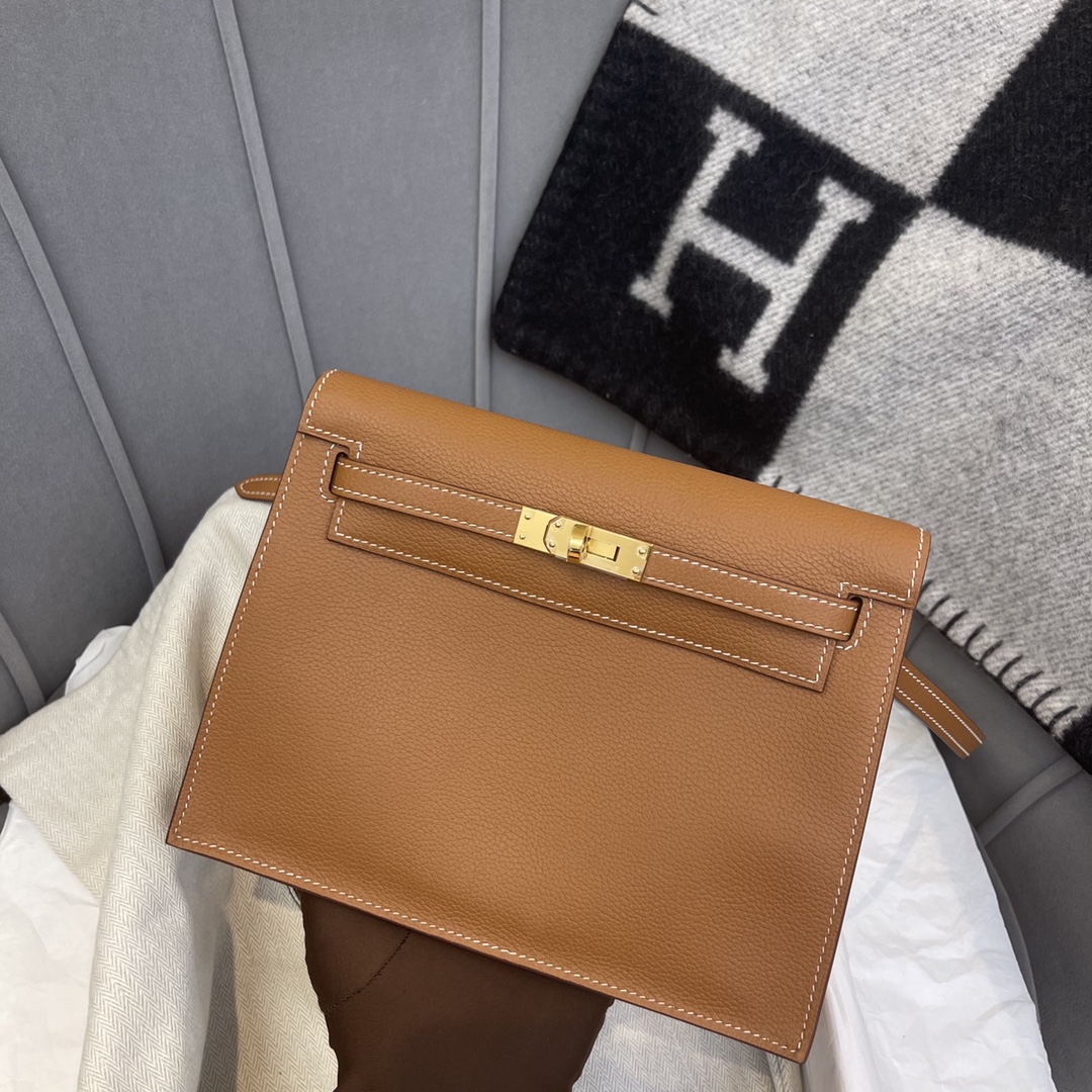 HERMES kelly danse跳舞包是kelly系列 正品开版 专柜品质原厂evercolor 37金棕gold 金扣