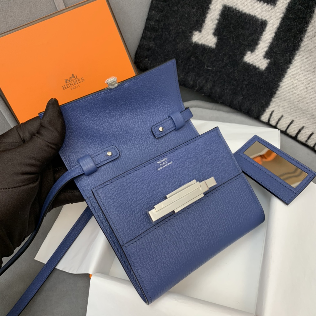 HERMES Cinhetic mini 12cm 新款设计旋转扣伍金 凹造型 H家首款配带镜子的设计  7E明蓝