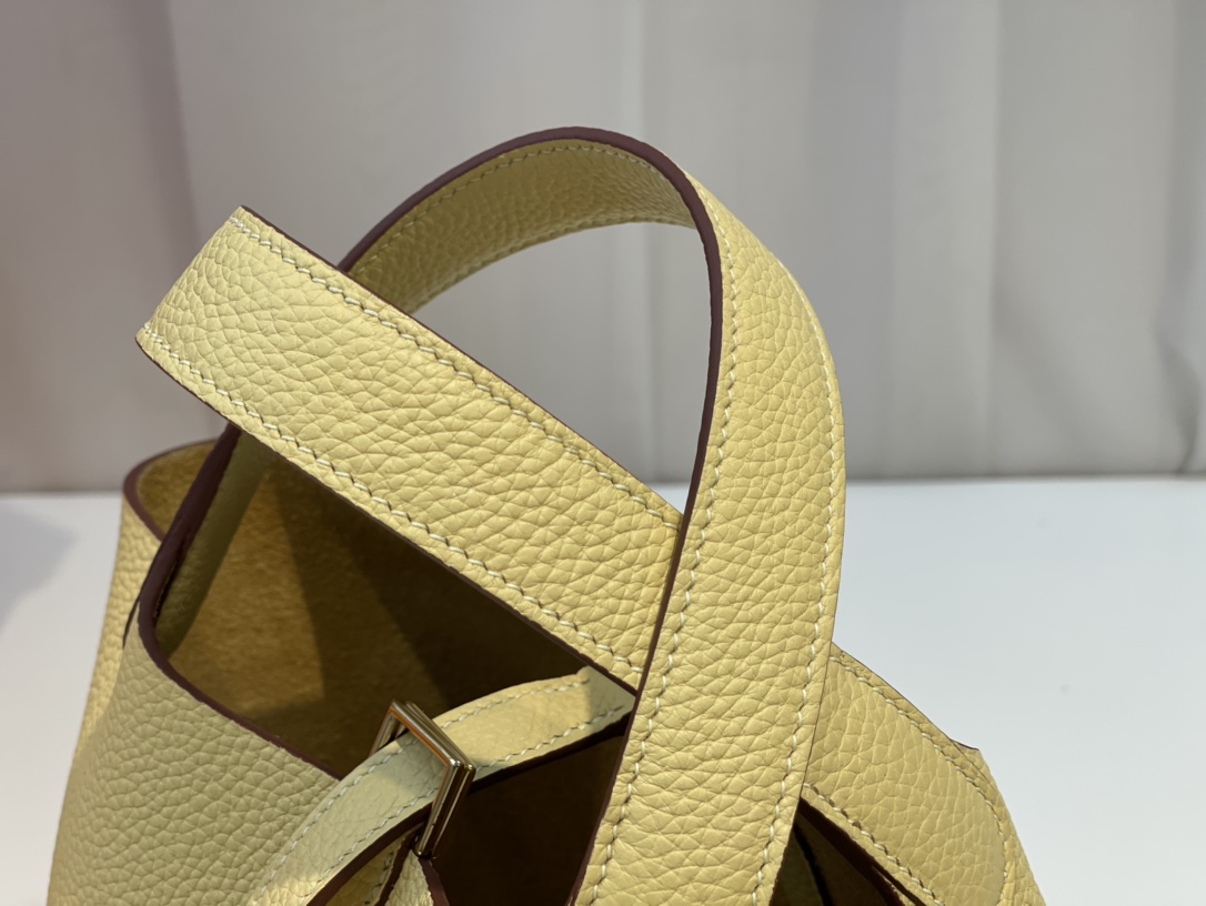 HERMES picotin 菜蓝子 18cm 进口TC 皮 1Z 小鸡黄 金扣  热门色 ！ 现货！