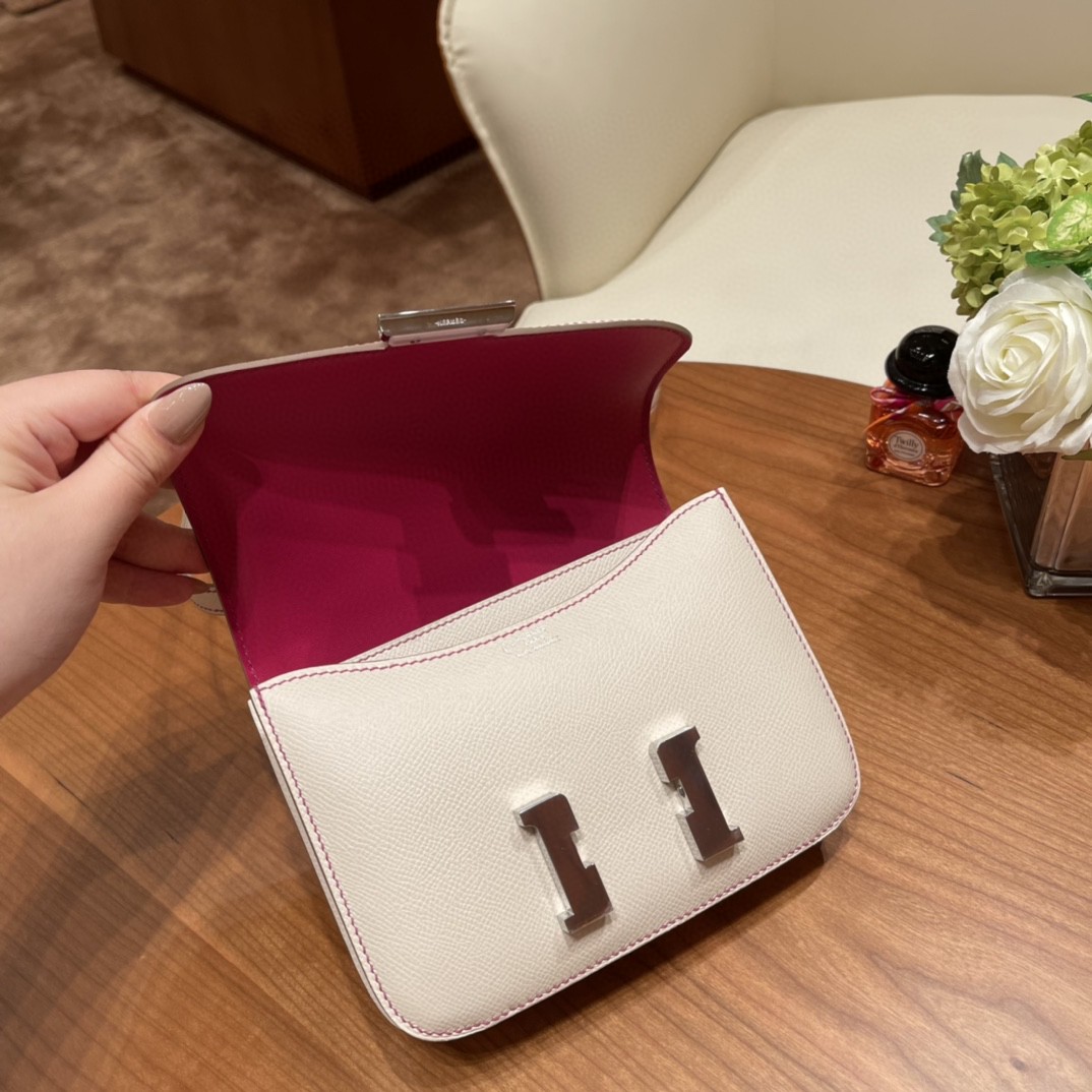 HERMES constance 19cm一年四季都热销康康 ， Epsom 皮 10 奶昔白内拼L3 玫瑰紫 银扣