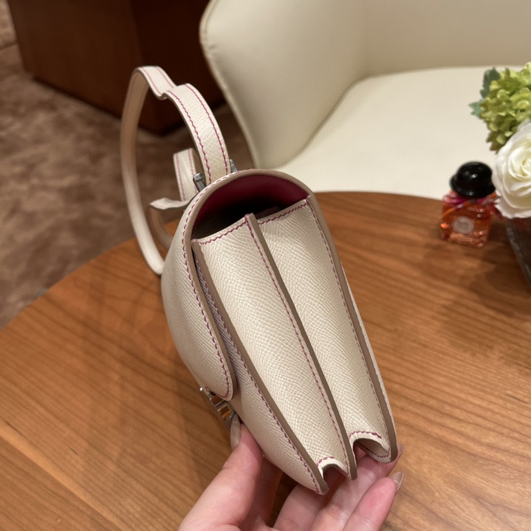 HERMES constance 19cm一年四季都热销康康 ， Epsom 皮 10 奶昔白内拼L3 玫瑰紫 银扣