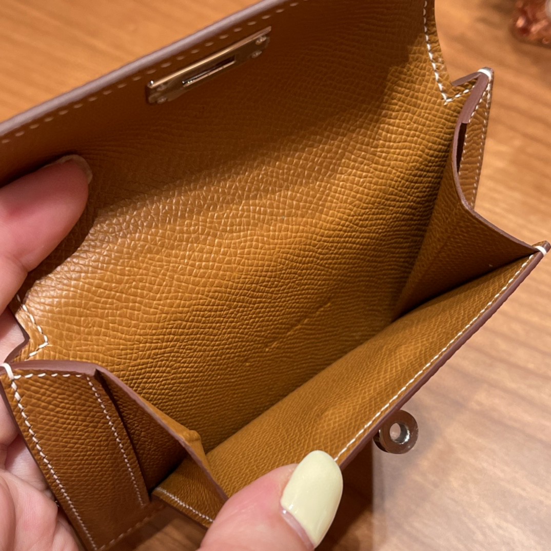 HERMES 爱马仕 Kelly pocket 配上kelly 腰带可以当腰包 Epsom 皮 37 金棕 银扣