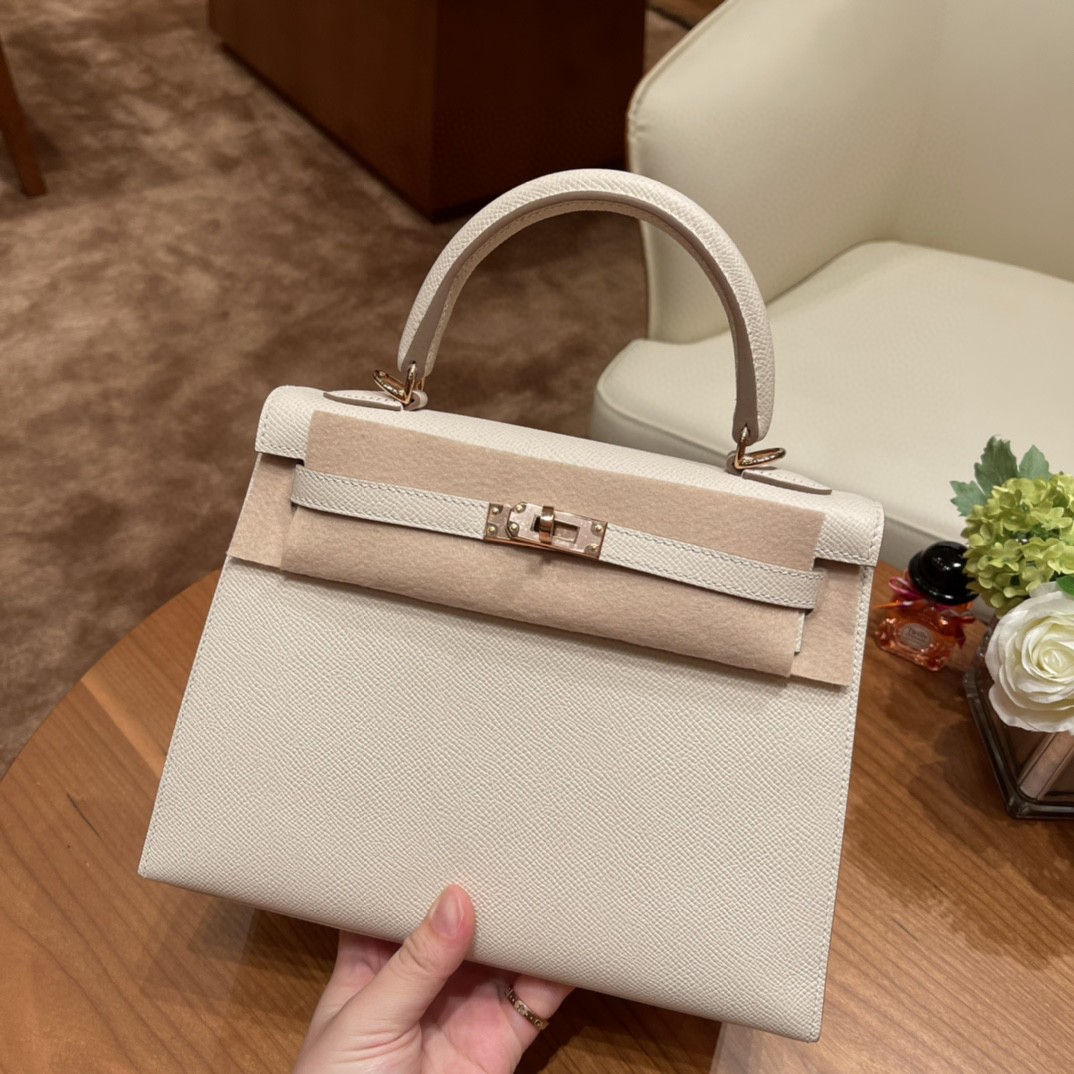 爱马仕 HERMES Kelly 25cm epsom皮 10奶昔白 玫瑰金扣