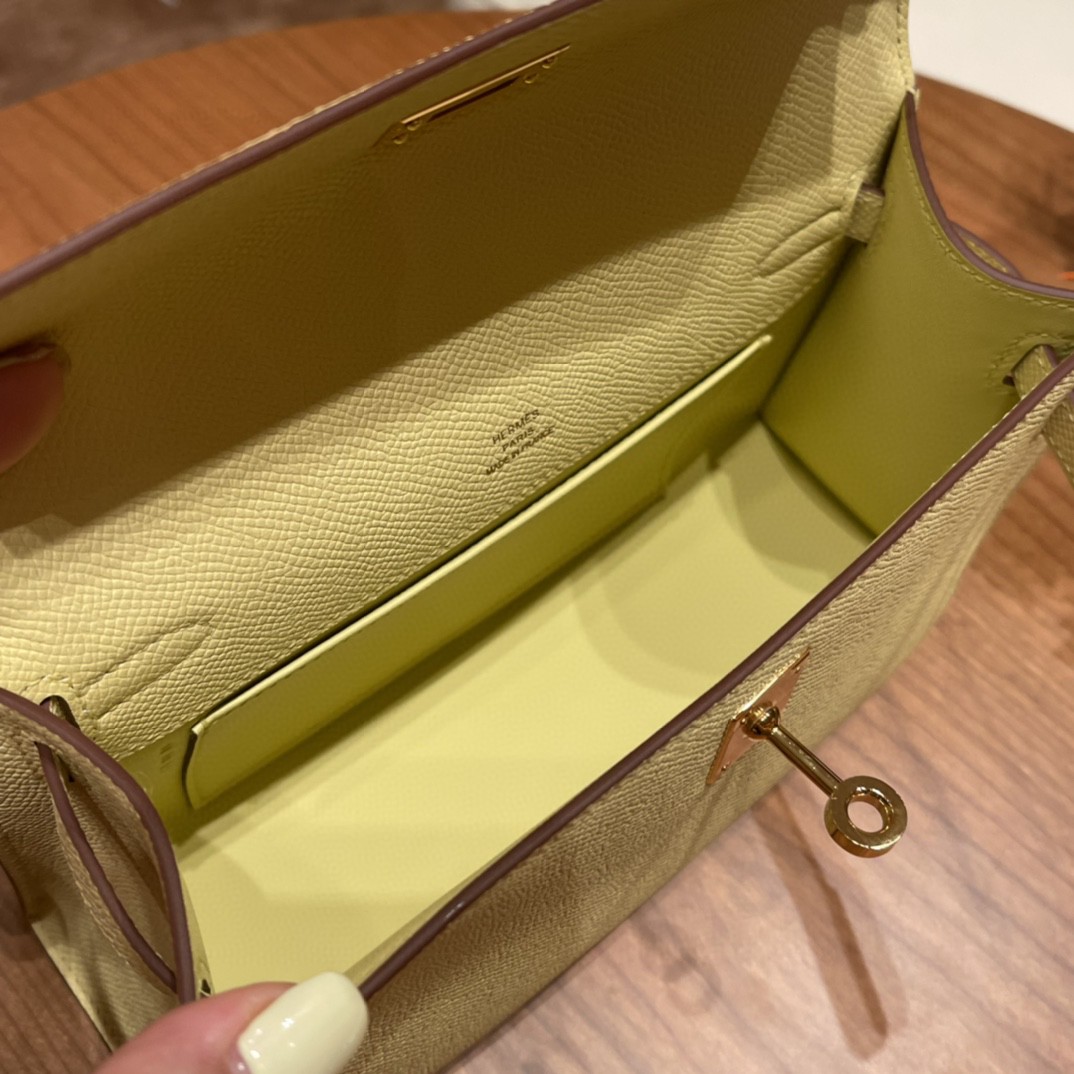 HERMES kelly pochette  一代 手包 Epsom 1Z 小鸡黄 金扣 今年又复出且火爆，超适合夏天的