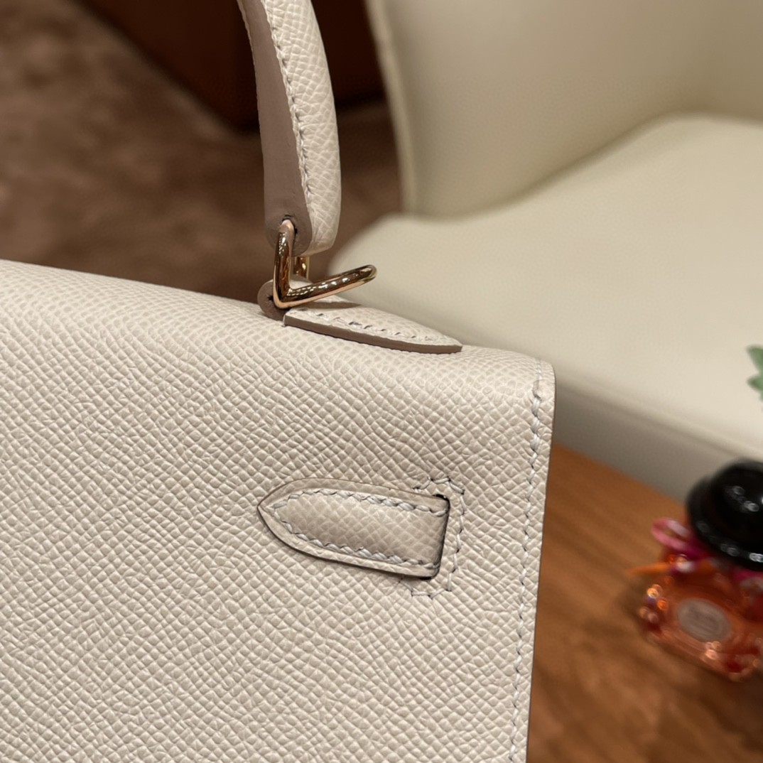 爱马仕 HERMES Kelly 25cm epsom皮 10奶昔白 玫瑰金扣