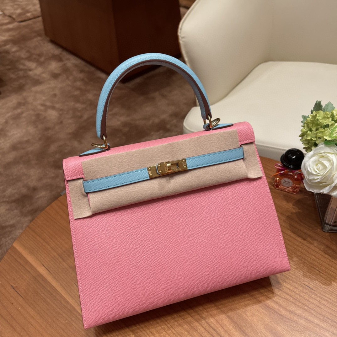 爱马仕 HERMES Kelly 25cm epsom皮 VIP定制 马蹄印 1Q 奶昔粉拼3P 马卡龙蓝 金扣