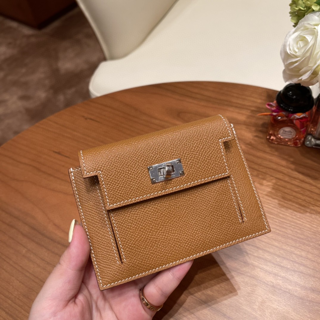 HERMES 爱马仕 Kelly pocket 配上kelly 腰带可以当腰包 Epsom 皮 37 金棕 银扣
