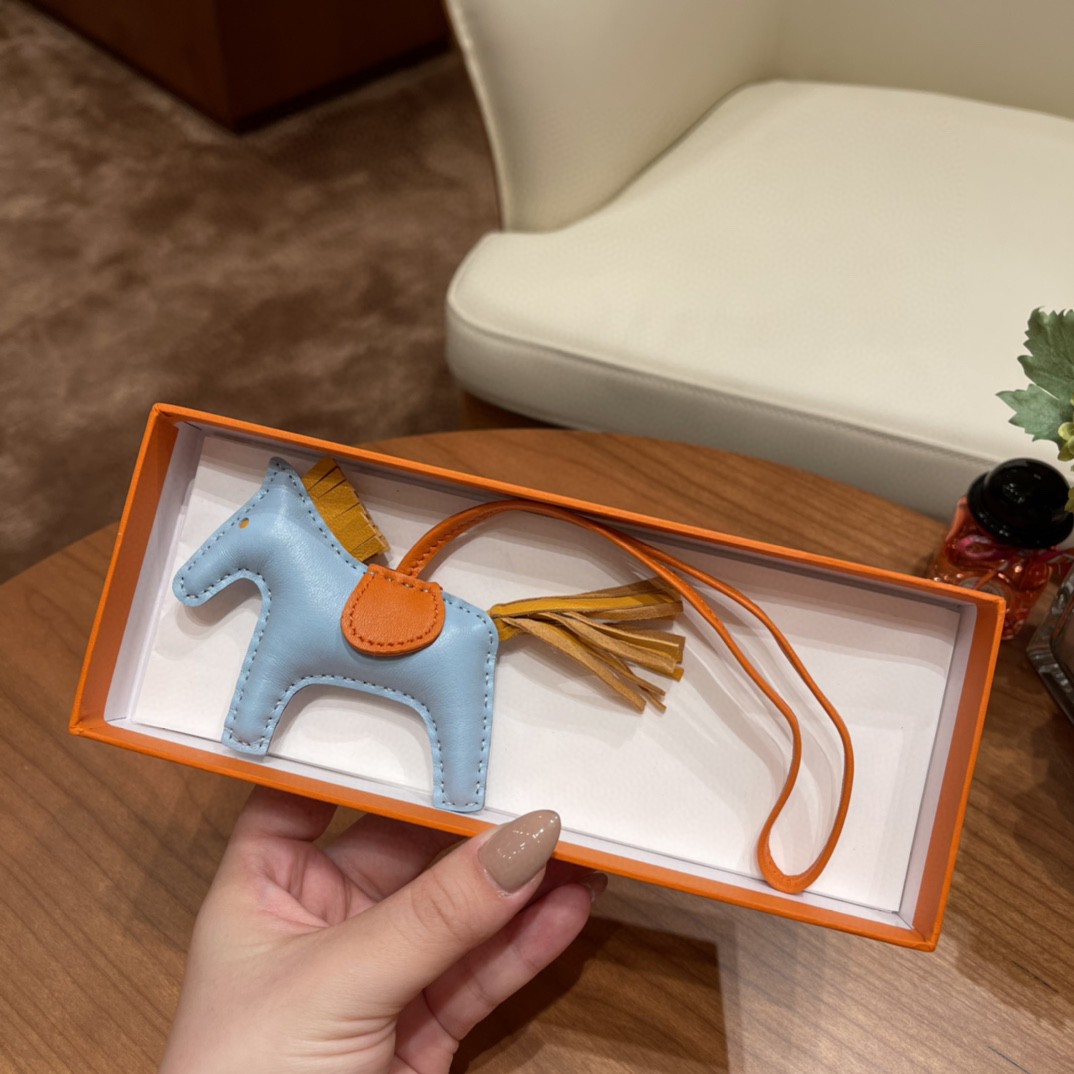 HERMES 爱马仕 小马挂件 现货 太妃糖 马卡龙 经典橙色