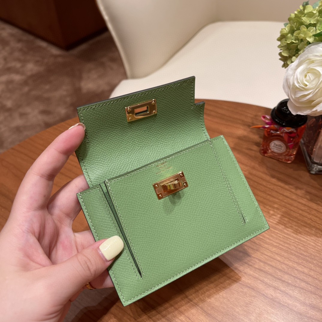 HERMES 爱马仕 Kelly pocket 配上kelly 腰带可以当腰包 Epsom 皮 3i 牛油果绿 金扣