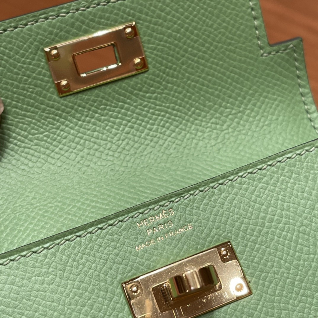 HERMES 爱马仕 Kelly pocket 配上kelly 腰带可以当腰包 Epsom 皮 3i 牛油果绿 金扣