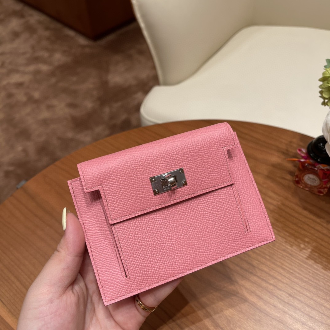 HERMES 爱马仕 Kelly pocket 配上kelly 腰带可以当腰包 Epsom 皮 1Q 奶昔粉 银扣