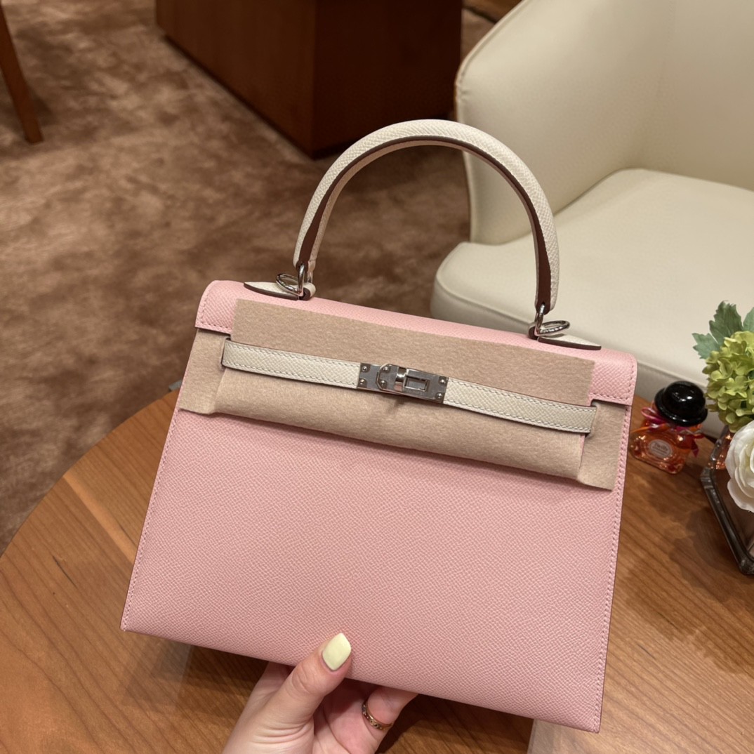 爱马仕 HERMES Kelly 25cm epsom皮 VIP定制 马蹄印 3Q 粉拼10 奶昔白 银扣