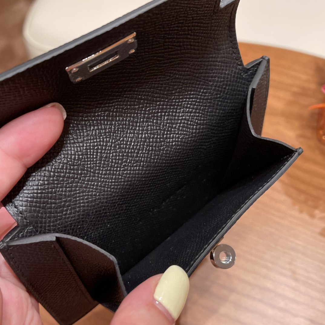 HERMES 爱马仕 Kelly pocket 配上kelly 腰带可以当腰包 Epsom 皮 89 黑色 银扣