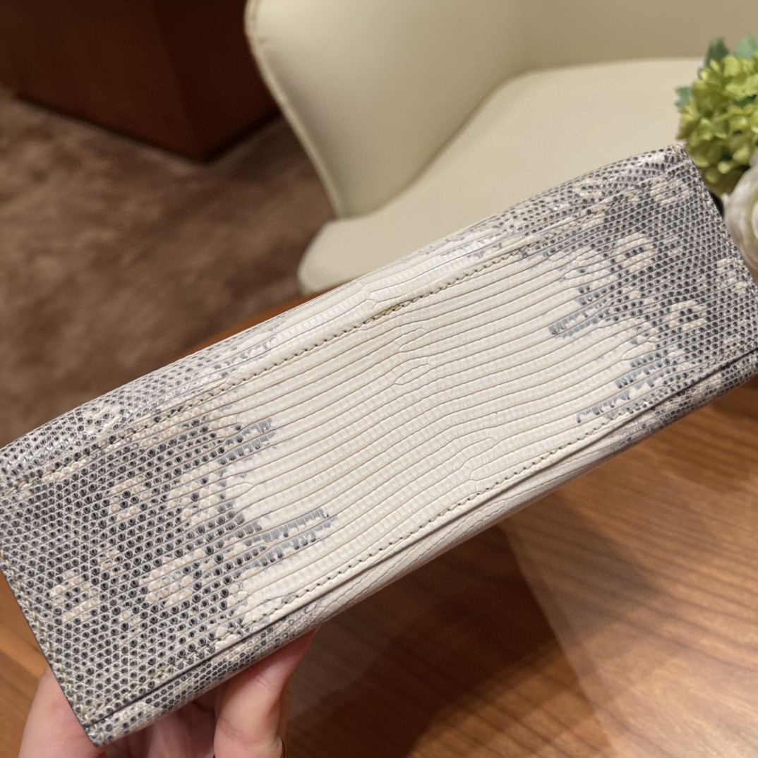 爱马仕 Kelly pochette 一代手包 西班牙lizard 蜥蜴皮 1B 雪花色 银扣