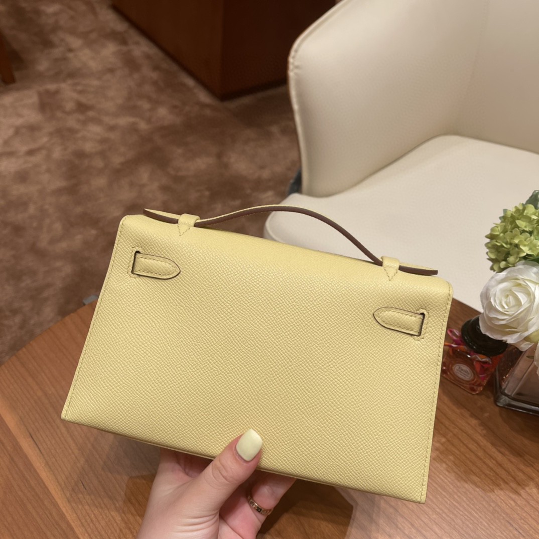 HERMES kelly pochette  一代 手包 Epsom 1Z 小鸡黄 金扣 今年又复出且火爆，超适合夏天的