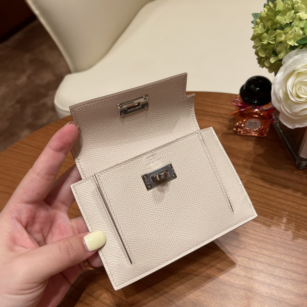 HERMES 爱马仕 Kelly pocket 配上kelly 腰带可以当腰包 Epsom 皮 10 奶昔白 银扣