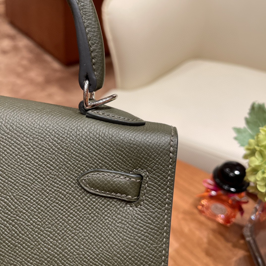 爱马仕 HERMES Kelly 25cm epsom皮 C6 灰绿 银扣