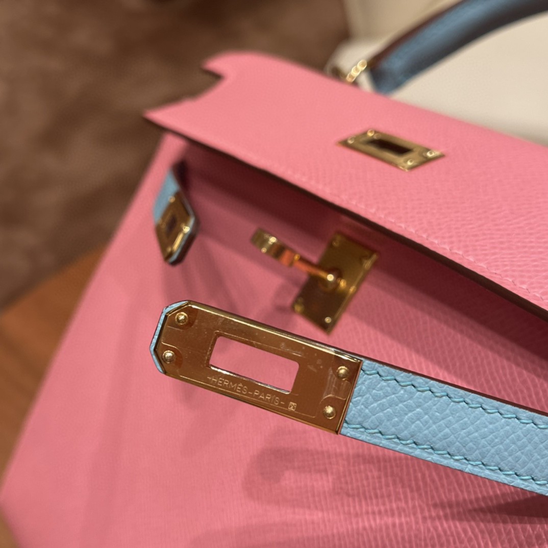 爱马仕 HERMES Kelly 25cm epsom皮 VIP定制 马蹄印 1Q 奶昔粉拼3P 马卡龙蓝 金扣