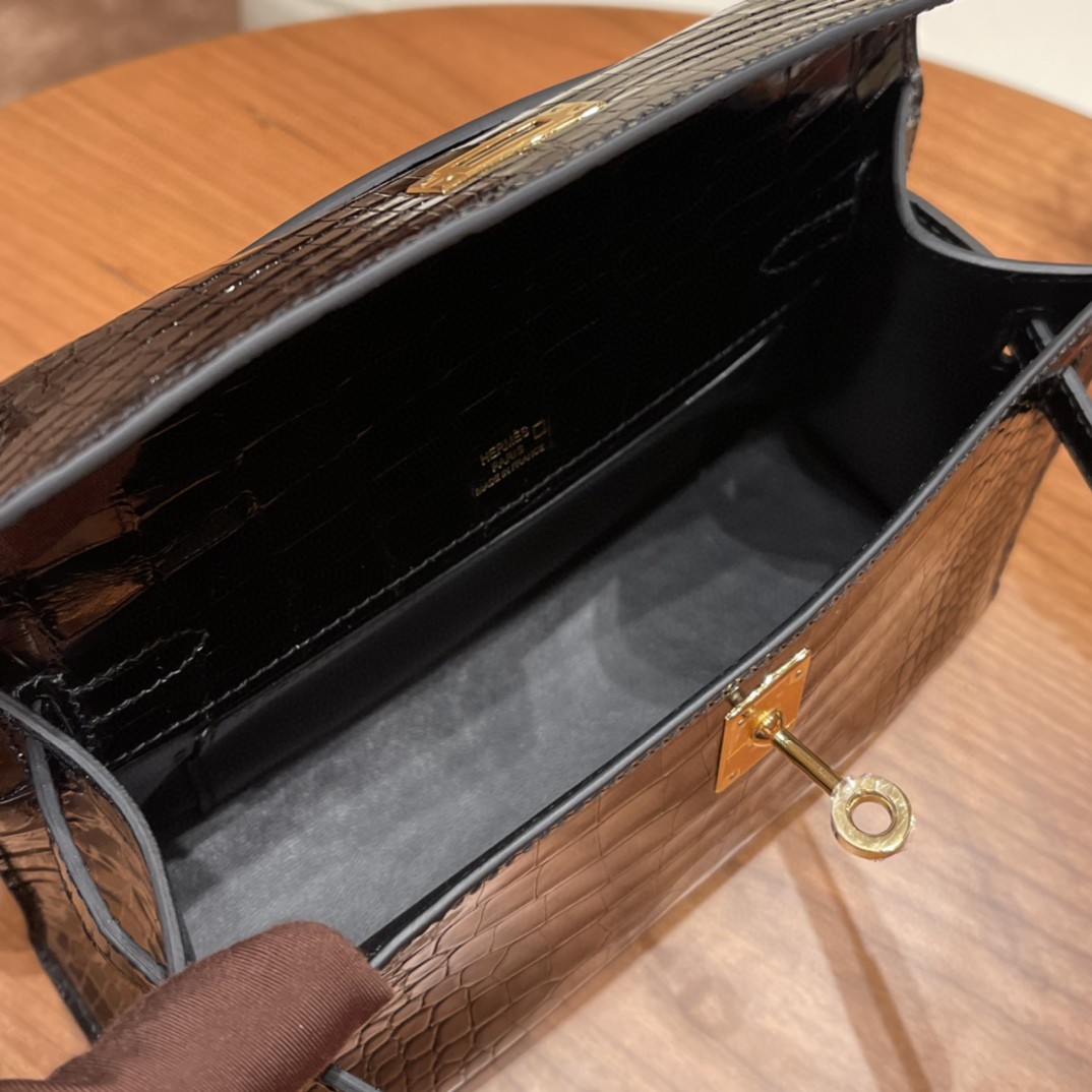 HERMES Kelly pochette 一代手包 亮光美洲鳄Alligator  89黑色 金扣