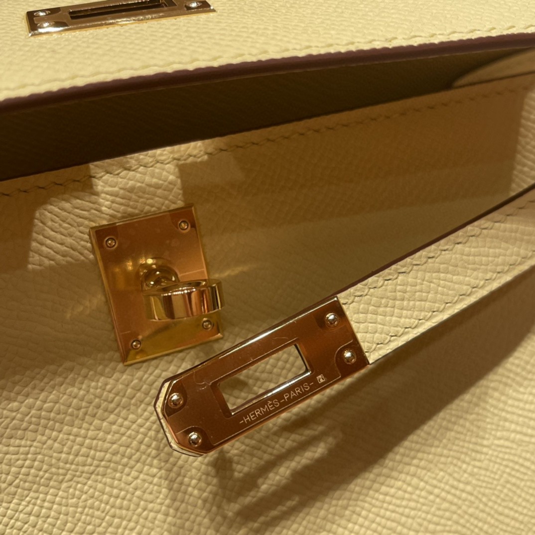 HERMES kelly pochette  一代 手包 Epsom 1Z 小鸡黄 金扣 今年又复出且火爆，超适合夏天的