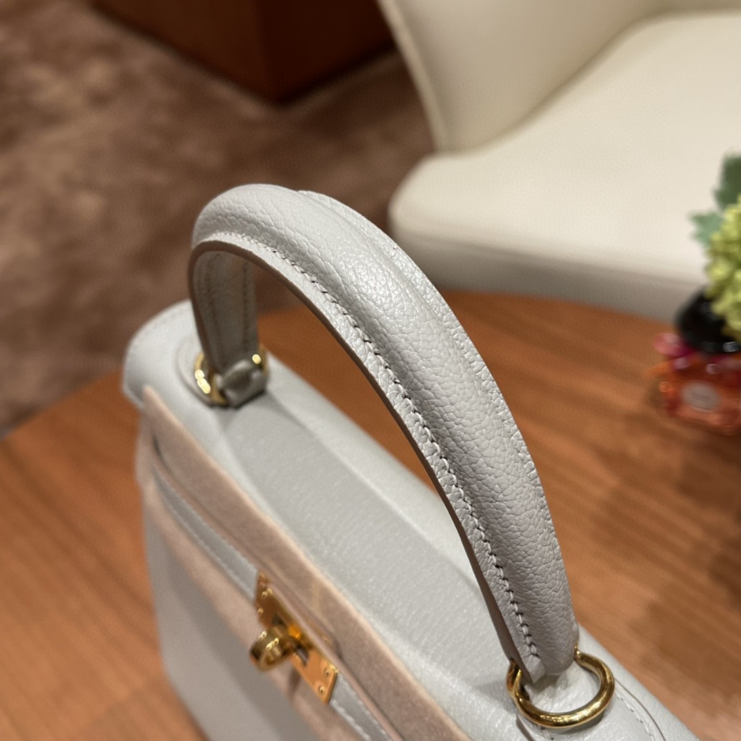 爱马仕 HERMES Kelly 25cm 山羊皮 VIP定制 马蹄印 80珍珠灰内拼玫瑰紫 金扣