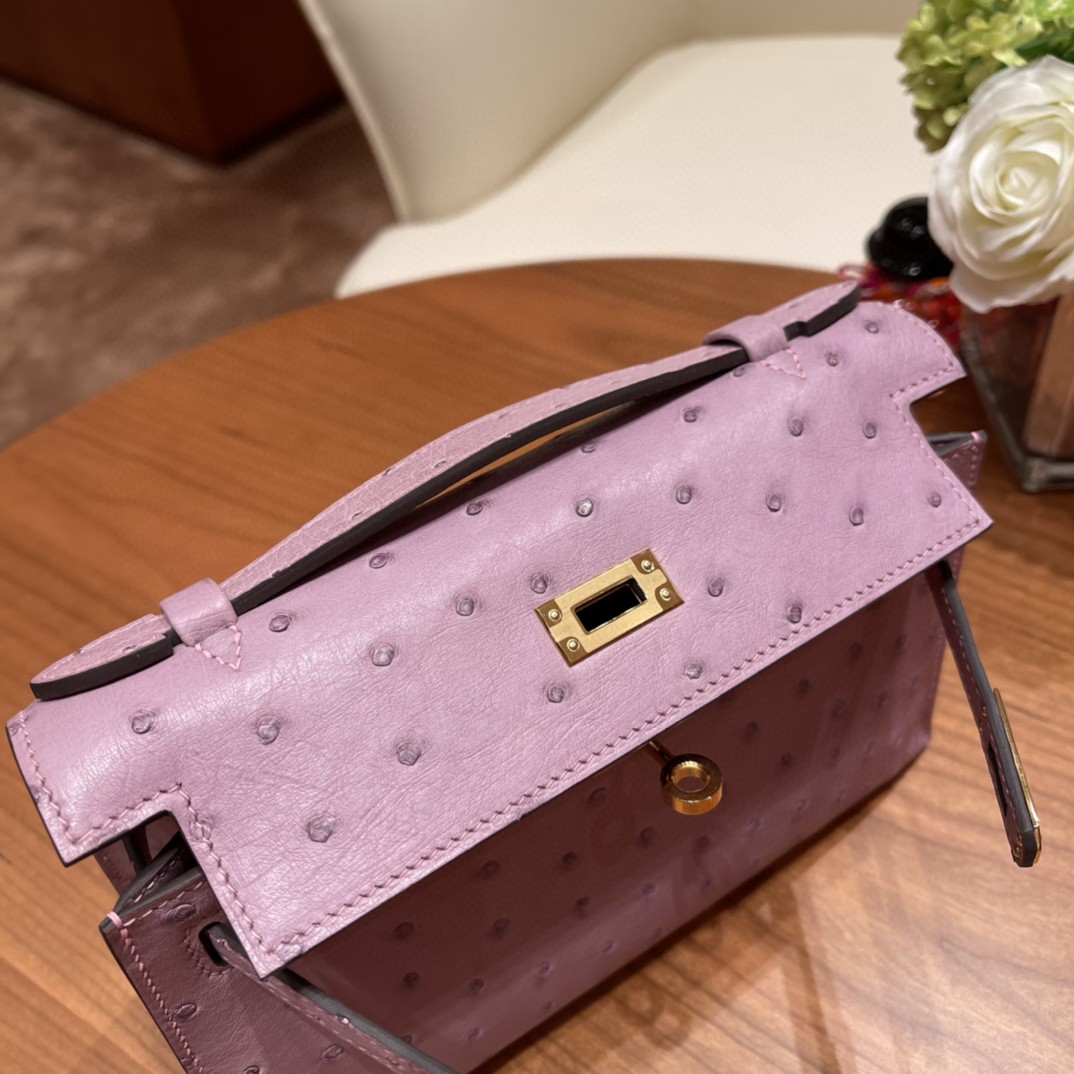 HERMES Kelly pochette 一代手拿包 容量感人 满足日常出门所需～ 南非kk ostrich鸵鸟皮 5H 薰衣草紫 金扣