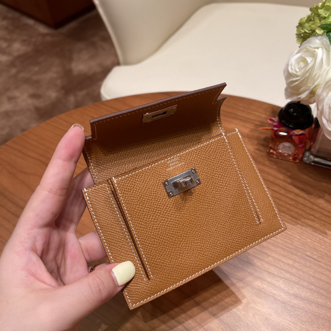HERMES 爱马仕 Kelly pocket 配上kelly 腰带可以当腰包 Epsom 皮 37 金棕 银扣