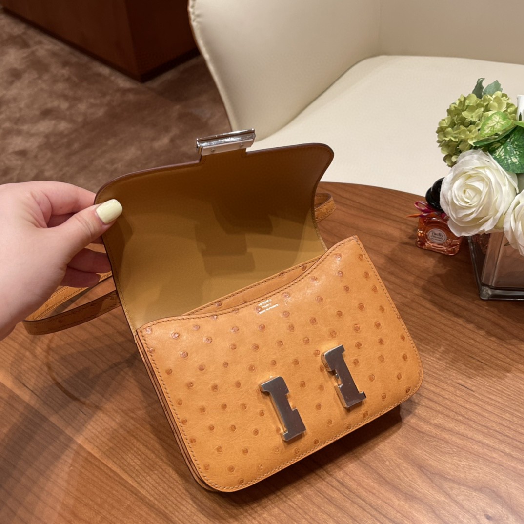 HERMES 爱马仕 19 康康鸵鸟皮 9V 太阳黄 银扣