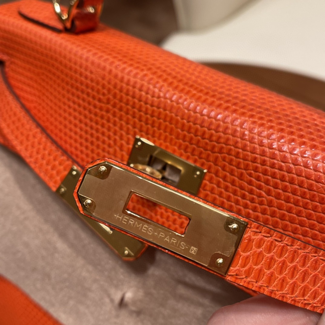 HERMES 28 Kelly 西班牙lizard 蜥蜴皮 稀有动物皮里 蜥蜴皮性比价还是很高的 9J 火焰橙 金扣