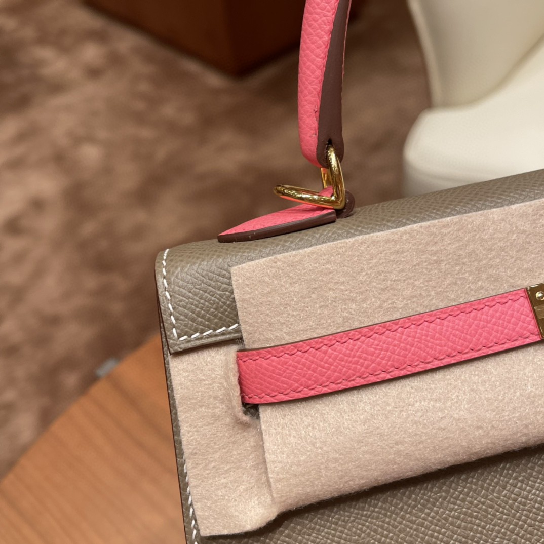 爱马仕 HERMES Kelly 25cm epsom皮 VIP定制 马蹄印 18 大象灰拼8W 唇膏粉 金扣